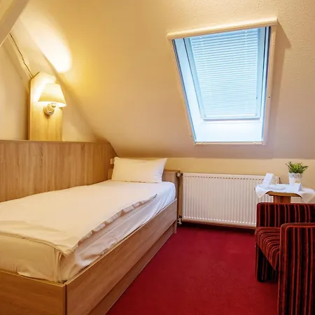 Guest house Restaurant & Storchenklause