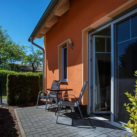 ゲストハウス Restaurant & Storchenklause シュトルコウ