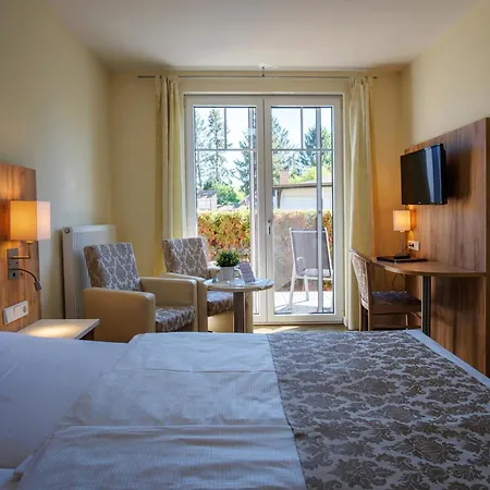 Guest house Restaurant & Storchenklause *