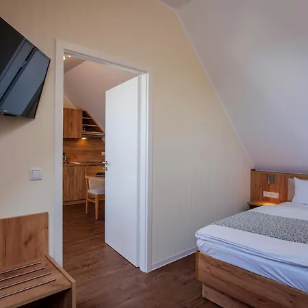 Guest house Restaurant & Storchenklause