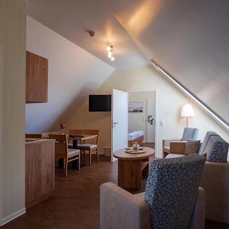 Restaurant & Storchenklause 3*