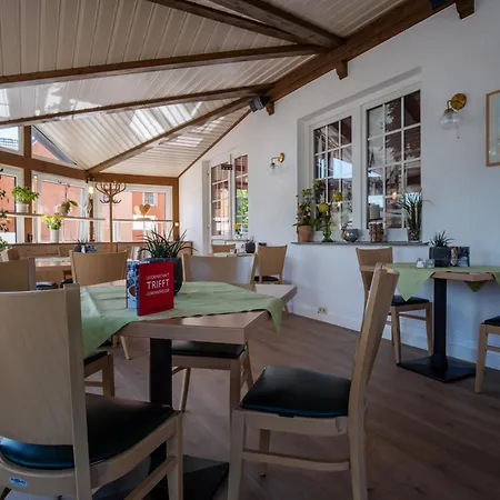 Restaurant & Storchenklause Konukevi