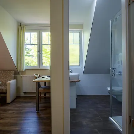 Restaurant & Storchenklause ゲストハウス 3*