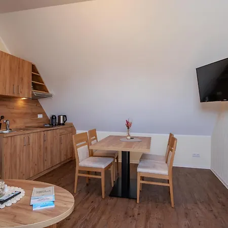 Restaurant & Storchenklause Storkow (Mark)