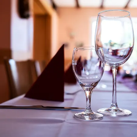 Restaurant & Storchenklause Guest house