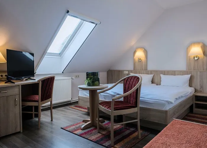 Guest house Restaurant & Storchenklause Storkow (Mark)